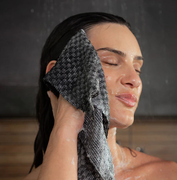 GLOWIO Gesichts Peeling-Tuch